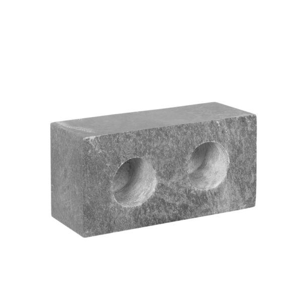 aromatizator-s-2-mya-otverstiyami